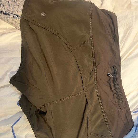 Lululemon green shorts - Picture 1 of 2